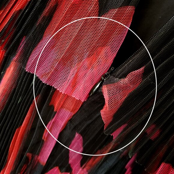 Hutch Black and Red Floral Mini Dress - Picture 15 of 16